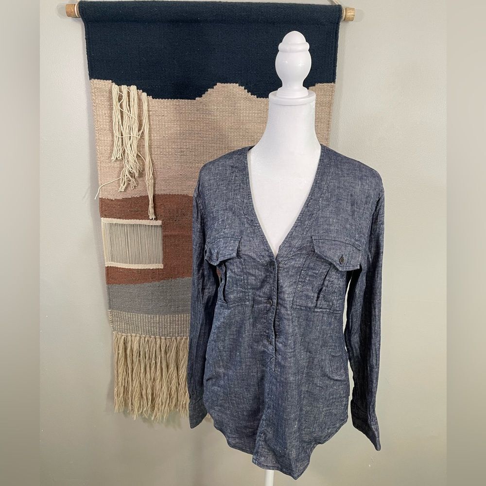 THEORY Trisalta Linen Chambray Blue Tunic Crunch Button Blouse Top Size P